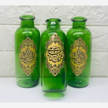 گلدان طرح مذهبی شیشه ای منقش به اسامی اهل بیت بزرگ ارتفاع 18 سانت پهنا 6 سانت مناسب هدیه معنوی روز پدر معلم مادر سفارش 