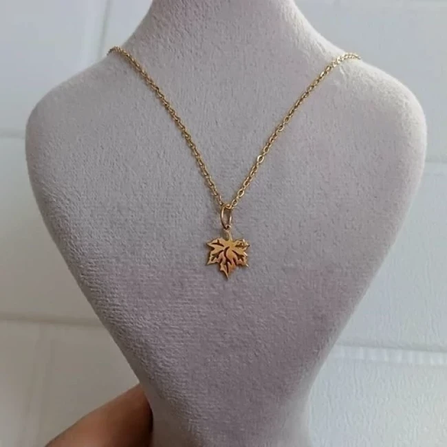 گردنبند استیل برگ