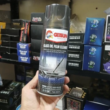 اسپری پاک کننده چربی روی شیشه خودرو این محصول شامل پس کرایه میباشد ارسال توسط تیپاکس