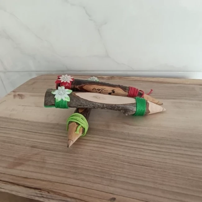 مداد چوبی دکوری
