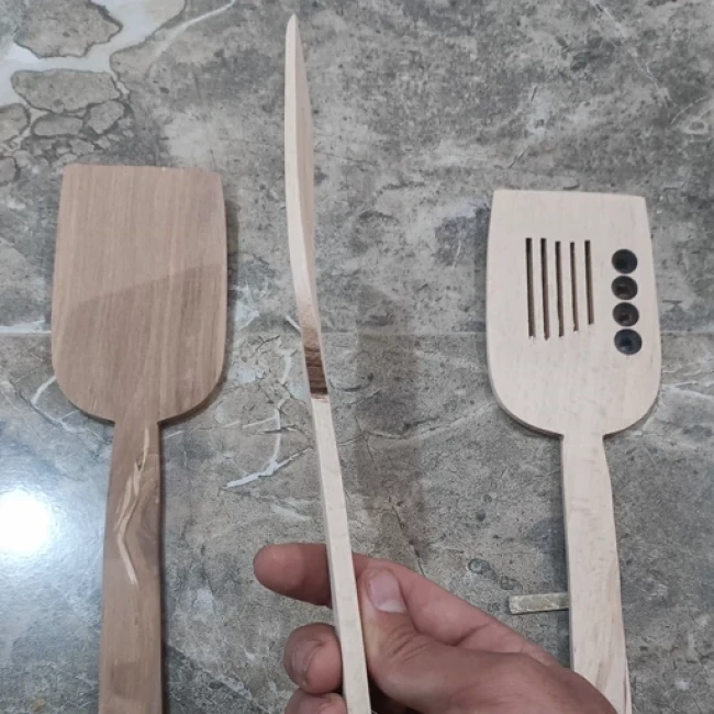 کفگیر چوبی سرخ کردنی دست ساز