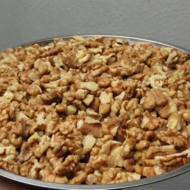 مغز گردو دندانه ای یک کیلوگرم