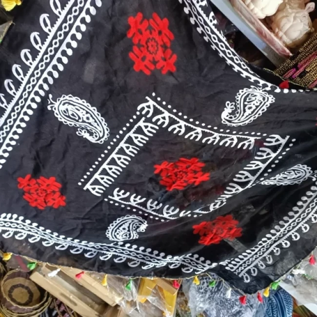 روسری کردی زنانه و دخترانه هوری چهار گوش طرح پرچم