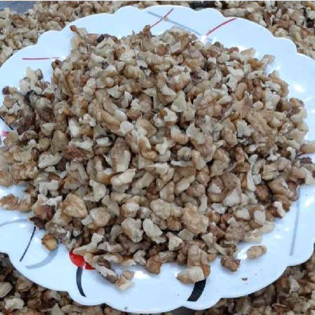 مغز گردوی دندانه کوهستان