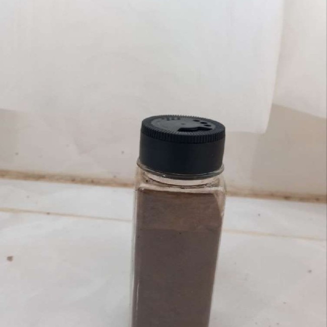پودرسیرسیاه تهیه شده از سیر سیاه سیرستون