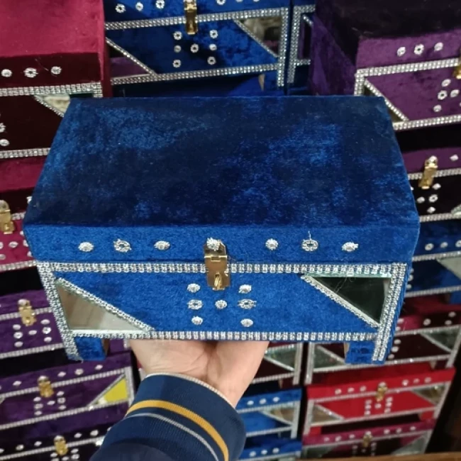 صندوق چوبی سایز متوسط رنگ آبی