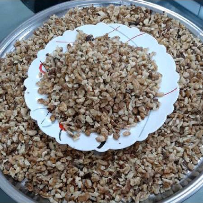 مغز گردوی دندانه کوهستان