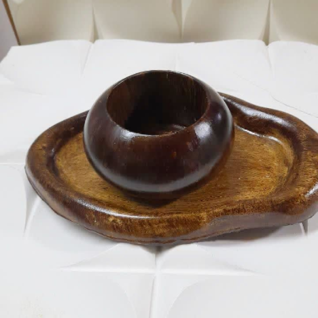 گلدان گرد