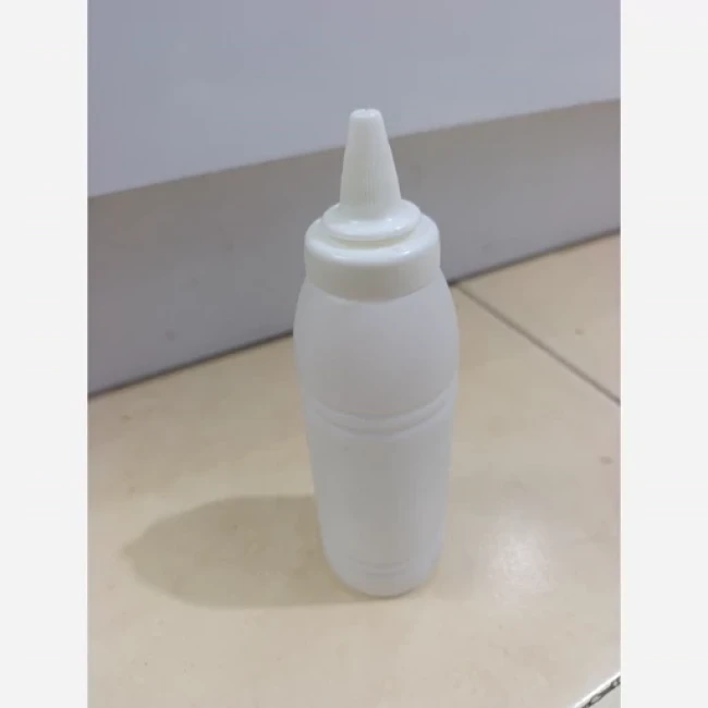بطری پلاستیکی 