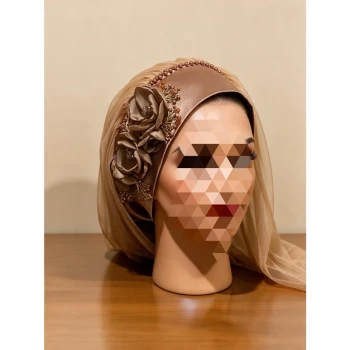 توربان مجلسی کرم طلایی یا شامپاینی