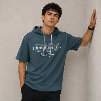 تی شرت مردانه کلاهدار پنبه ای طرح حروف مدل brokline آستین کوتاه