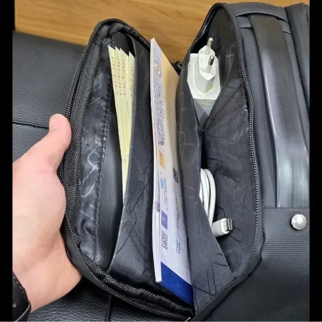 کیف دستی ضد آب بنج جنس اسکین سیلیکون خارجی ابعاد 15 در 26 سانتی متر