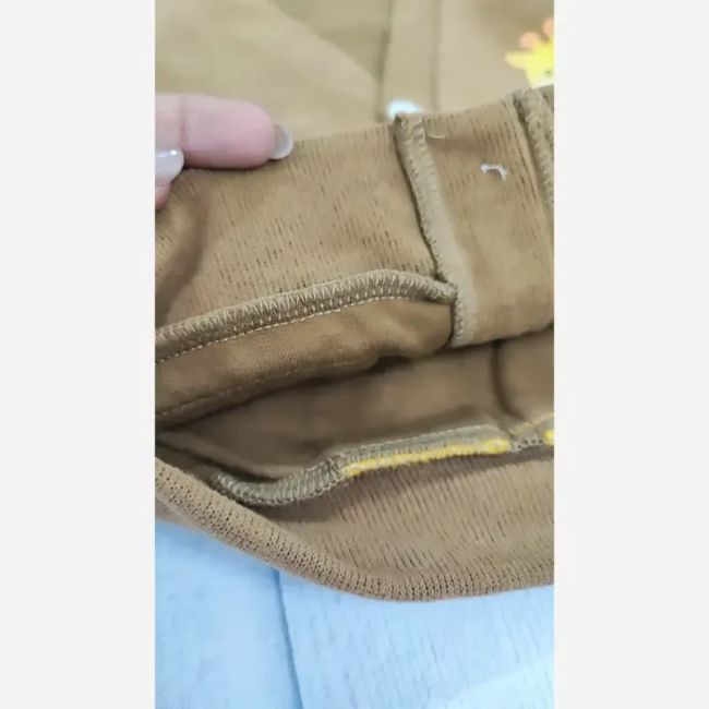 ژاکت بافت فانتزی بچگانه طرح زرافه قهوهای