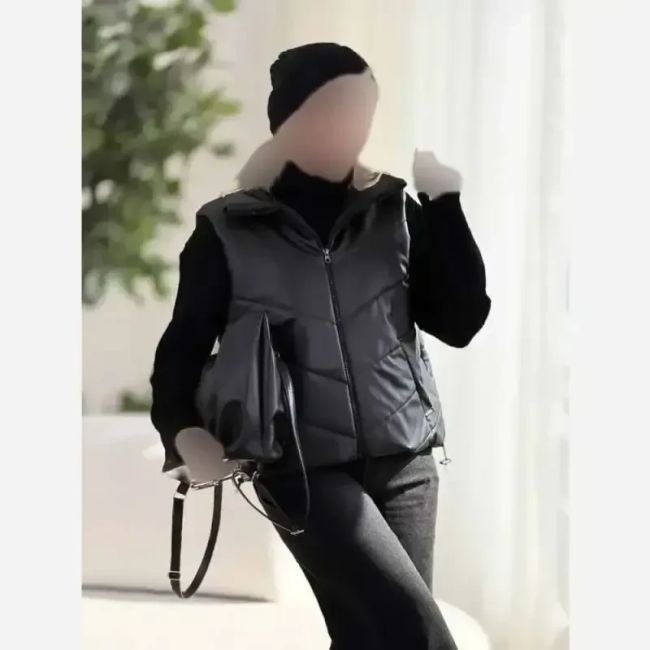 پافر کراپ چرم زنانه مشکی جنس چرم تیرکمانی پشم شیشه دار سایز فری 38 تا 44