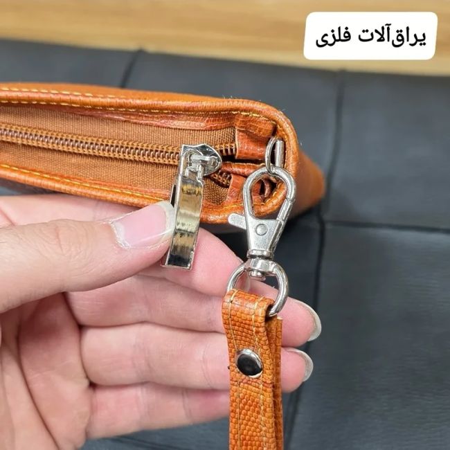 کیف دسته چک چرم طبیعی گاوی مردانه با جای کارت و موبایل (2)