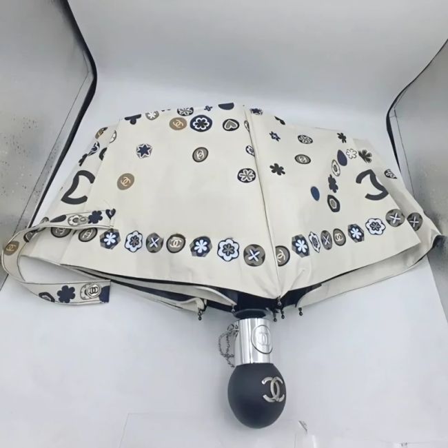 چتر اتوماتیک برند چنل CHANEL ضد باد با پارچه نانو و جعبه کادویی رنگ کرم نخودی