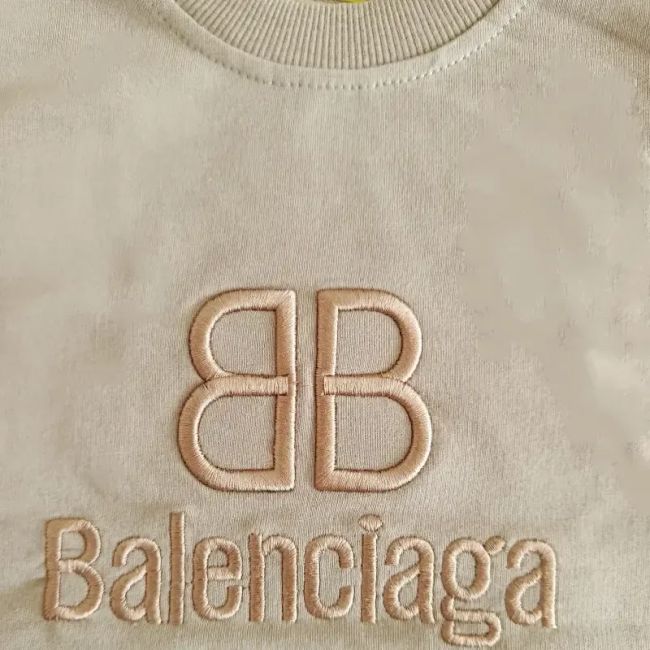 بلوز شلوار دورس بچگانه Balenciaga گلدوزی شده رنگ سبز بنتون نسکافه ای مشکی سایز 40 45 50