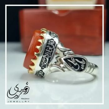 انگشتر مردانه آلیاژ نقره روس با سنگ عقیق سرخ حکاکی یا رزاق برجسته