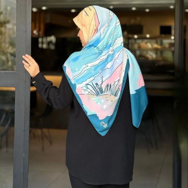 روسری نخ کاستوم طرح مرجان سایز 140 آبی صورتی