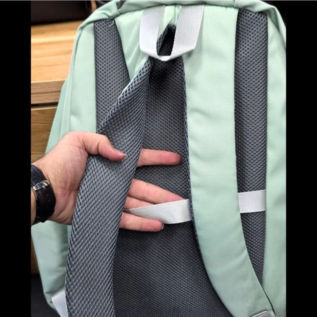 کوله پشتی اسپرت سبک پارچه کجراه خارجی ضد تعریق مناسب سوم ابتدایی به بالا