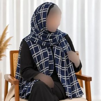شال نخی برشکا ریز شطرنجی مشکی طوسی قواره 180 در 56 سانت