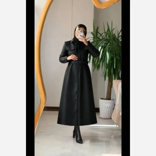 پالتو چرم زنانه بلند مدل اتوسا رنگ قهوه ای و مشکی سایز 36 تا 46
