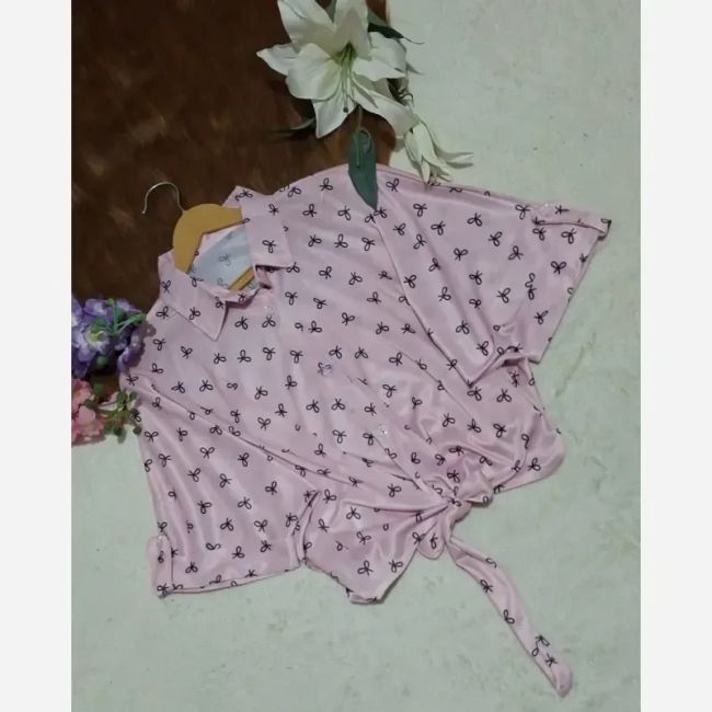 شومیز گره ای چاپی پاپیونی جنس پری صابونی شیشه ای فری سایز