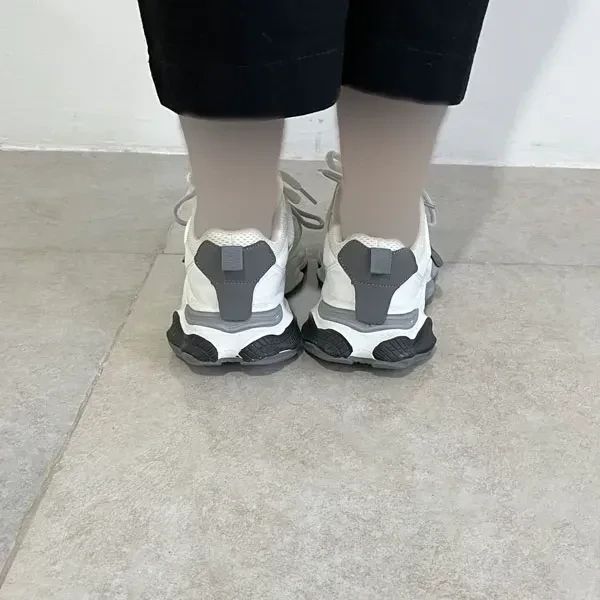 کتونی لژدار زنانه