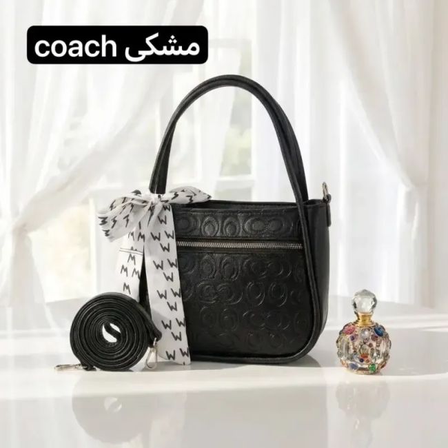 کیف پاسپورتی چرم مصنوعی زنانه مشکی ابعاد 25 در 20 سانتیمتر