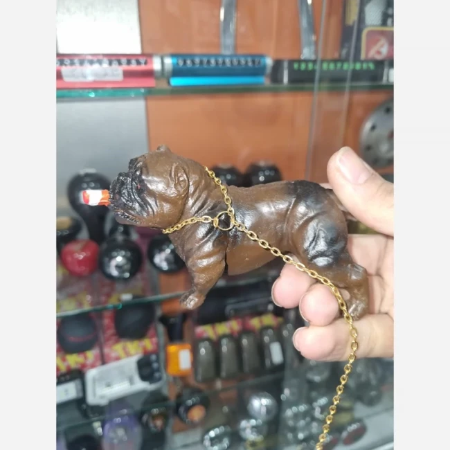 سگ تزیینی داشبورد خودرو