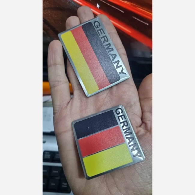 برچسب فلزی طرح آلمان همراه با چسب دورو