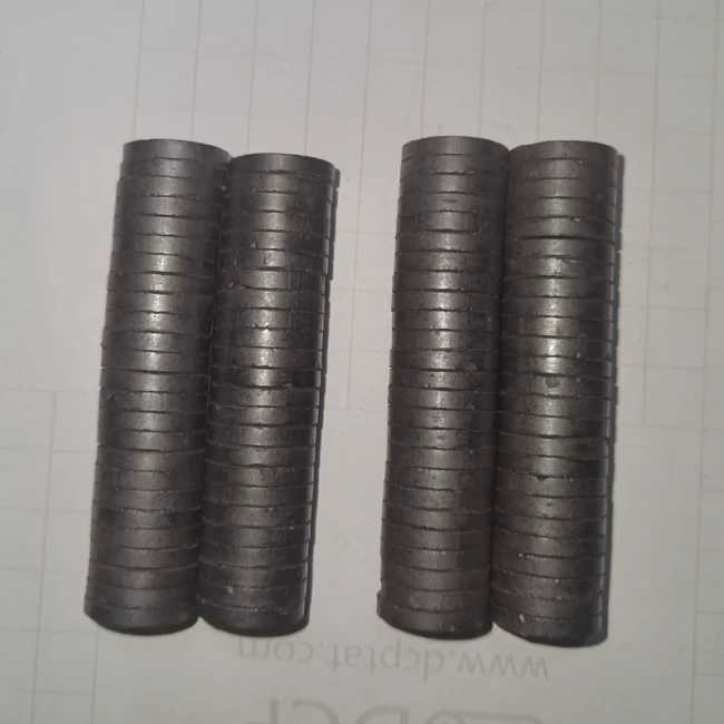 اهن ربا ، آهنربا حلقه ای 1.5 سانت