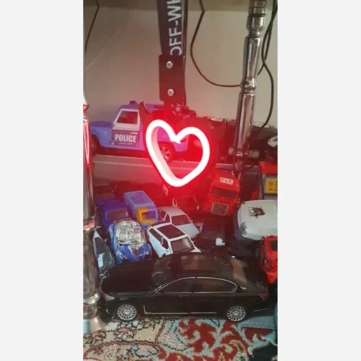 آویز قلب چراغدار قرمز رنگ قرمز