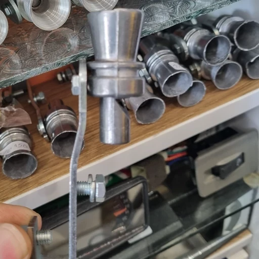 سوتکش خودرو با پیچ تنظیم صدا مناسب انواع خودرو