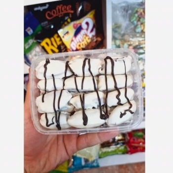 خرما شکلاتی باشکلات شیری مغزدار 300گرم