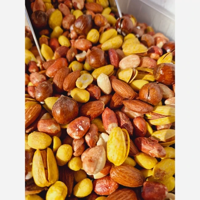 آجیل مغز اقتصادی یک کیلویی