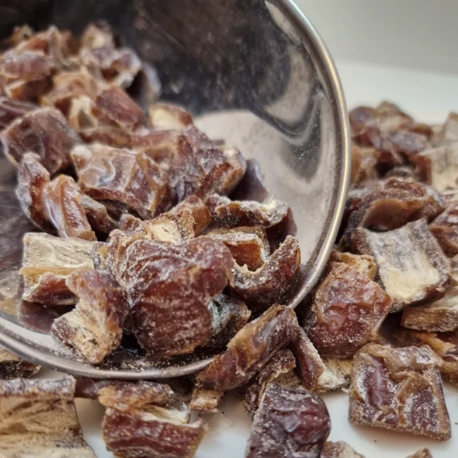 چیپس خرما پیارم با طعم زنجبیل یک کیلویی 