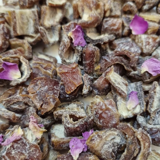 چیپس خرما پیارم با طعم گل محمدی 300گرمی