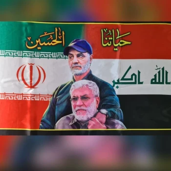 پرچم طرح ایران و عراق چوب خور جنس ساتن مناسب پیاده روی اربعین اندازه 120 در 70 سانت 