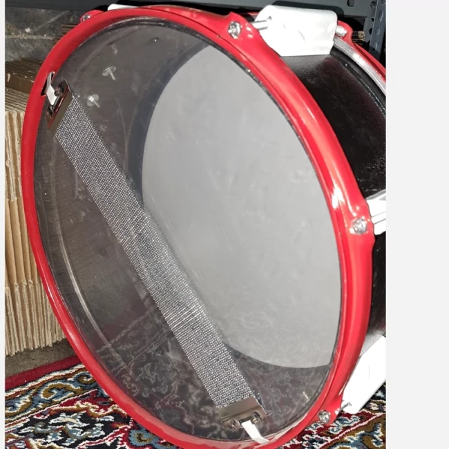 طبل دو چوب جنس فلزی اندازه سی و پنج سانتی به همراه بند وچوب فنر دار فنر سی تایی مناسب دسته جات عزاداری طبل سایدرام 