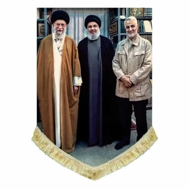 پرچم کتیبه طرح سردار اندازه 70 در 50 پشت منبری شهدا 