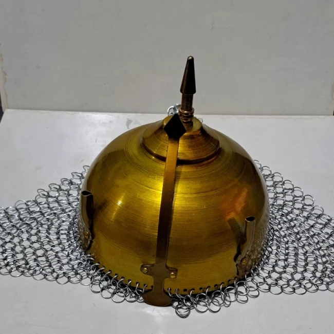 کلاه خود تعزیه خوانی بزرگسال و نوجوان اندازه را در گفتگو ذکر بفرمایید و بزدگسالان مردانه و پسرانه سبز و قرمز