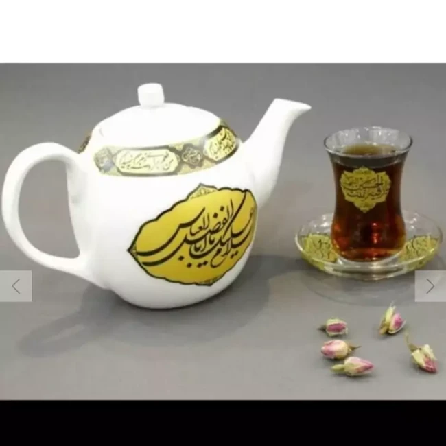 قوری یک لیتری منقش به نام یا اباعبدلله الحسین علیه السلام مناسب مراسمات محرم و فاطمیه طرح محرم  