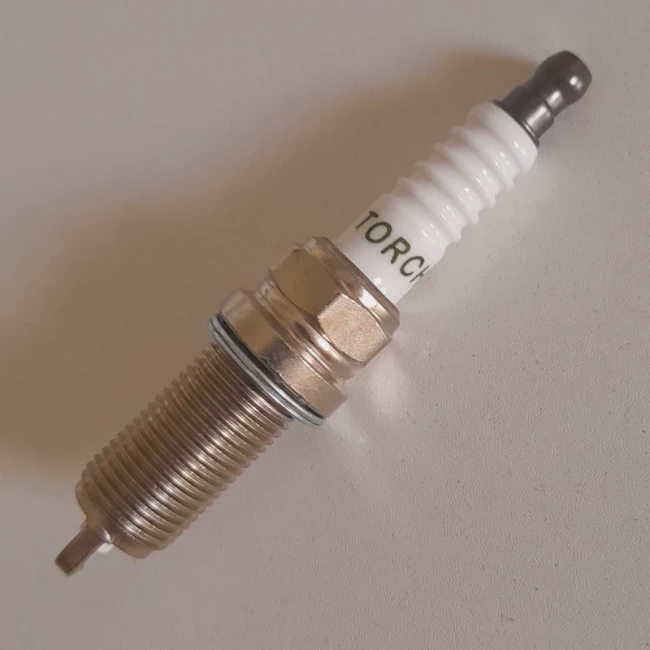 شمع پایه کوتاه مدل تورچ (TORCH)چهار عددی