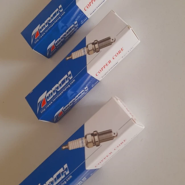 شمع پایه کوتاه مدل تورچ (TORCH)چهار عددی