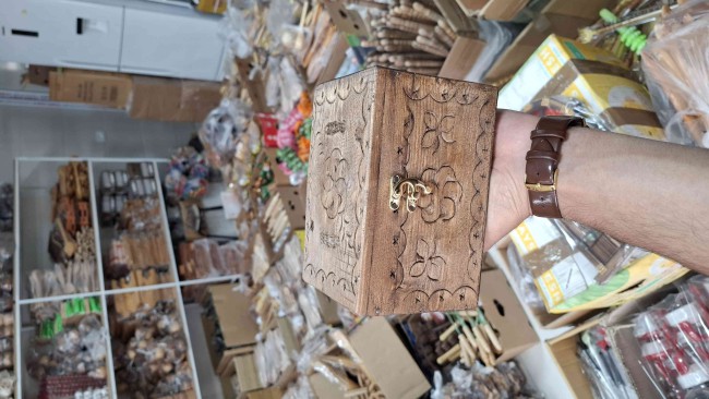 صندوق چوبي کنده کاری دست ساز