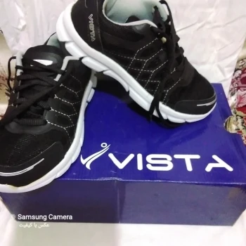 کفش کتانی VISTAسایز 38 رنگ مشکی وارداتی سبک و راحت