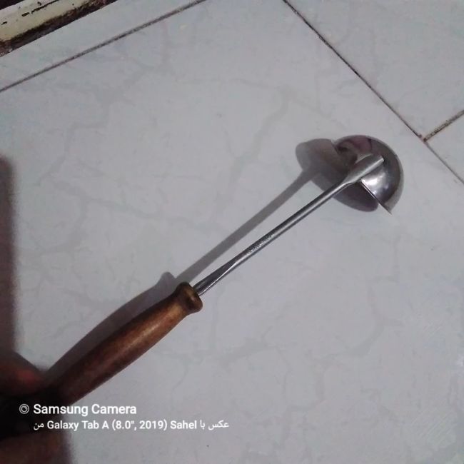 ملاقه دسته چوبی خارجی قدیمی کمیاب