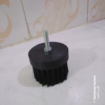 فرچه  نرم سر دریل نظافتی مناسب شستشو سرامیک ،مبل،فرش،ماشین و... درجه یک و باکیفیت سایز  کوچک که در تصاویر معلومه