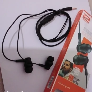 هندزفری جی بی ال JBL مدل ST 9 سیم دار مطابق تصاویر 